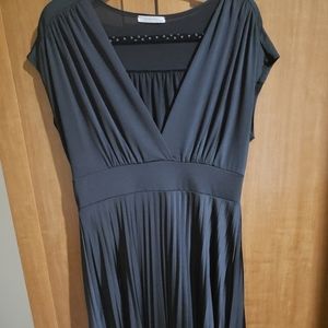 Mai Tai V-Neck Pleated Bottom Dress